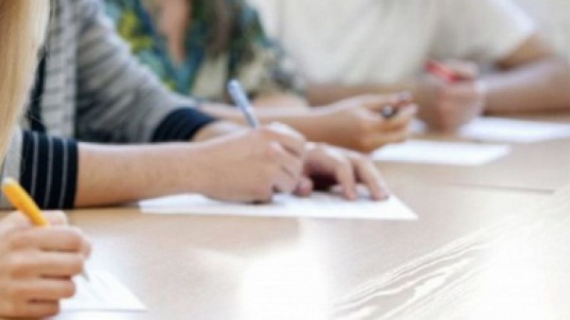 Публикуваха верните на матурите по математика за VII и X клас Публикуваха верните на матурите по математика за VII и X клас
