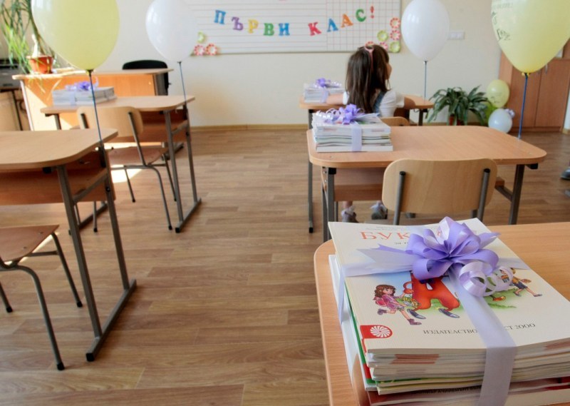 165 деца намериха места за първи клас при поредното класиране