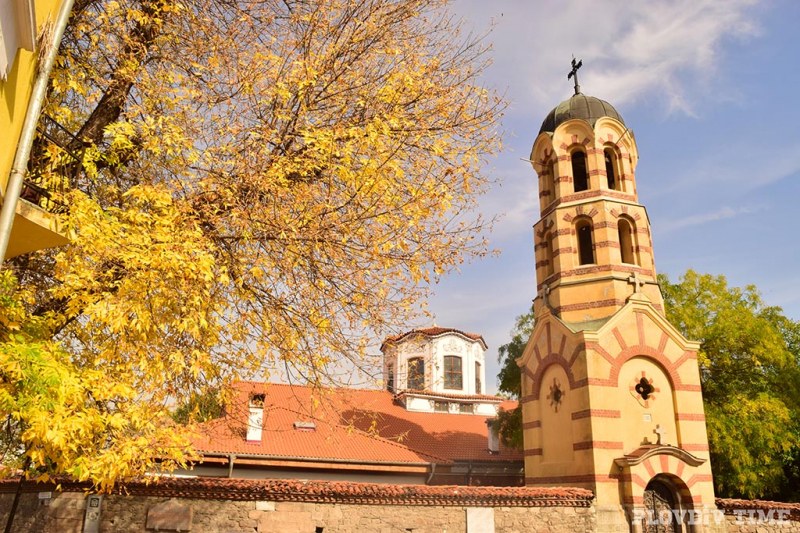 Алея на книгата, фестивали и моноспектакъл днес в Пловдив