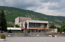 Асеновградски артисти гостуват в Сопот с пиеса на Вазов