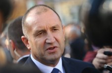 Президентът продължава консултациите за връчване на мандат за ново правителство prezidentat-prodalzhava-konsultatsiite-234.jpg