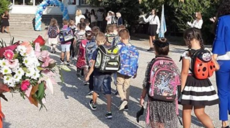 Излезе ново класиране за първи клас в Пловдив, 76 деца останаха без места
