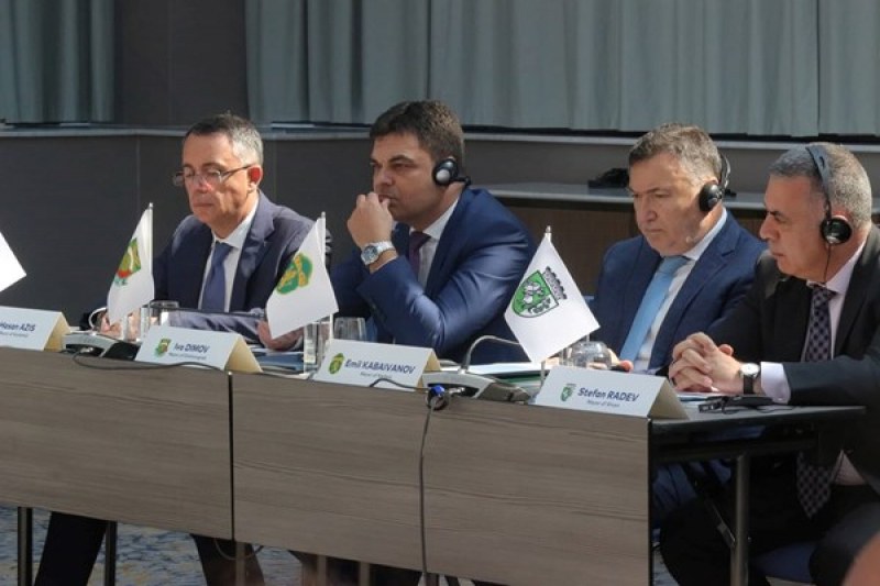 Карлово се присъедини към Мрежата на балканските градове