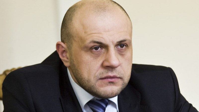 Томислав Дончев: Какъв ще е Петков, ако Василев управлява - депутат или министър в сянка?
