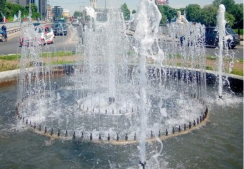 Пробивът под Водната палата трябва да почне до края на месеца, махат кръговото