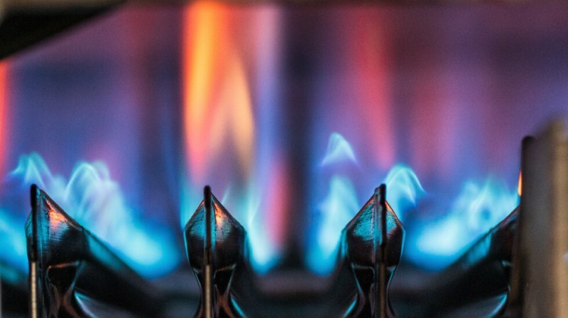 Цената на газа у нас скача с 32%