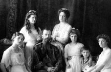 17-yuli-1917-g-kraiat-dinastiiata-524.jpg