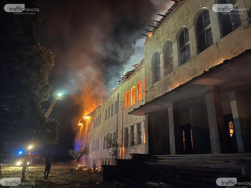 Задържаха психичноболна жена за палежа на училището край Карлово