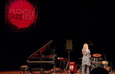 izlozhbi-i-plovdiv-jazz-summer-afisha-930.jpg