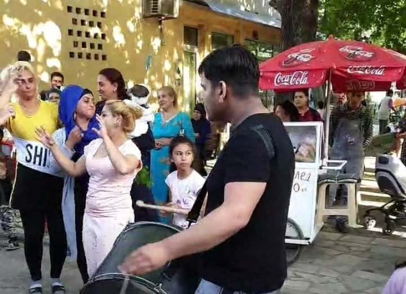 Заради шума: Валят актове на сватбари в Столипиново