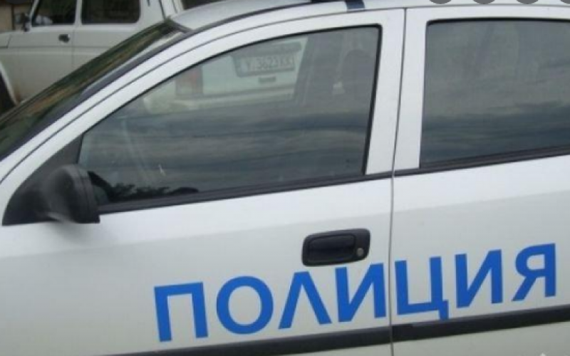 Крадец издърпа синджирите на младеж на гарата в Пловдив, хванаха го