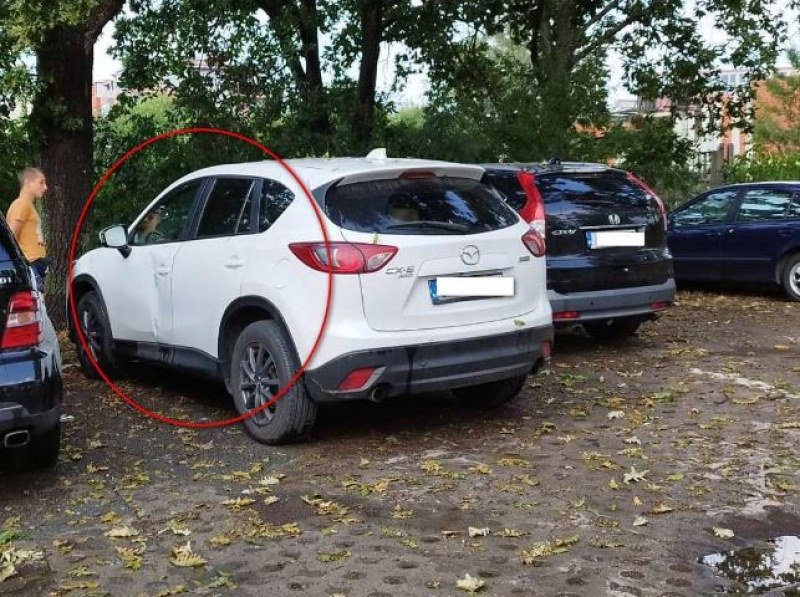 Жена спаси със сърдечен масаж момиче, покосено от мълния на морето