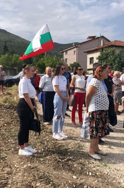 Започна дълго чакан ремонт на улица в село Марково