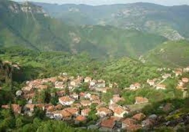 Родопското село Борово кани на празника си и на голям събор