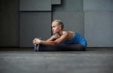 yoga-uprazhneniia-u-doma-koito-929.jpg