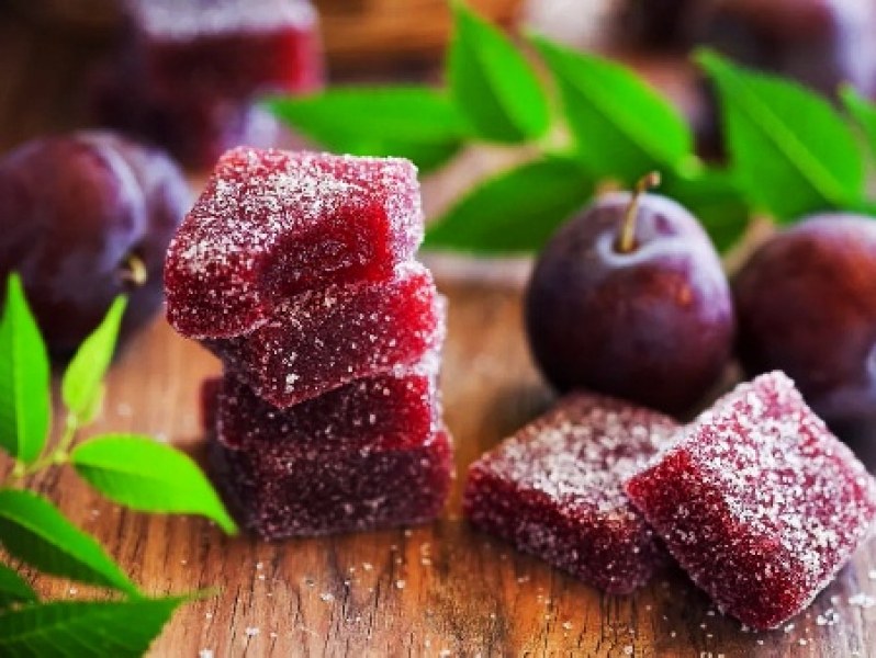 Домашни бонбони със сини сливи - ще останете очаровани колко са вкусни