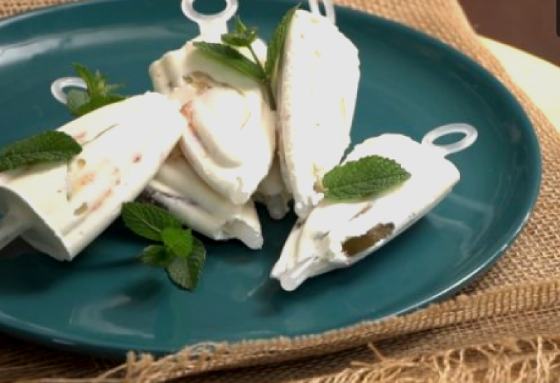Домашен сладолед с извара и смокини - здравословен и невероятно вкусен