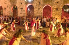 festivalat-trakiiski-misterii-idva-960.jpg