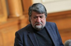 vezhdi-rashidov-dariava-gradskata-398.jpg