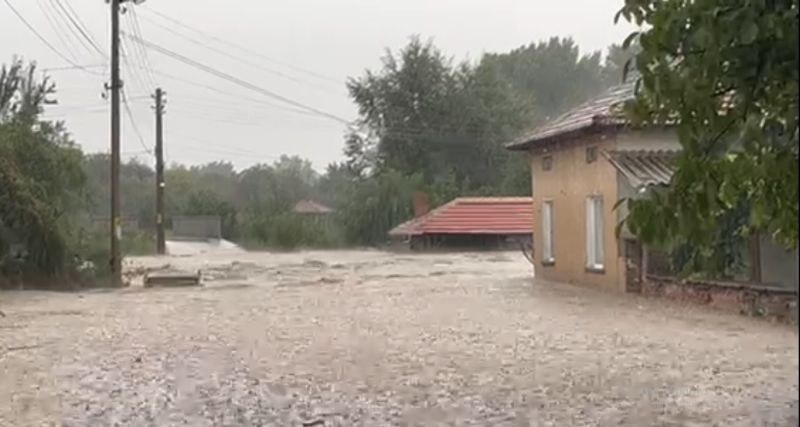 4500 дка са засегнатите земеделски площи след наводненията в Карловско