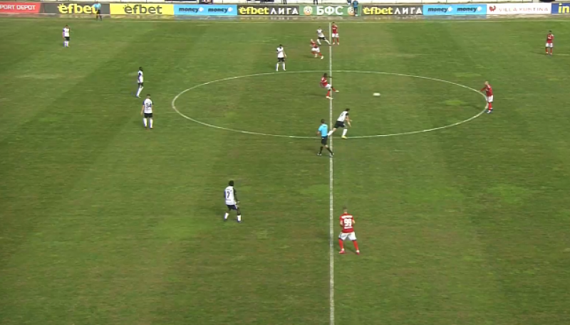 Локомотив допусна първа домакинска загуба от ЦСКА 1948