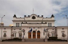 trima-asenovgradchani-noviia-parlament-853.jpg