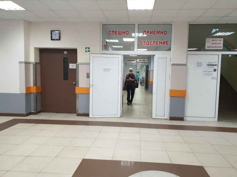 Доброто: Млад мъж помогна на възрастна жена, паднала на тротоар в Пловдив