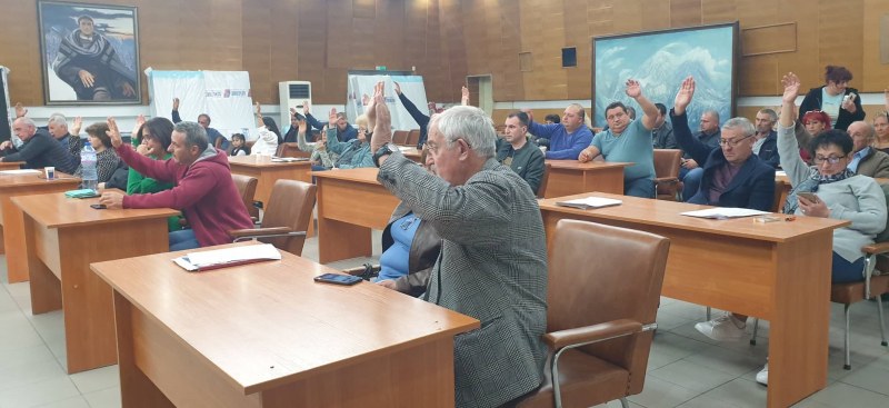 Обществен съвет в Карлово ще следи разпределението на даренията за бедстващите