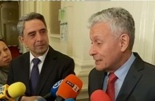 pasi-obshtoto-mezhdu-partiite-e-poveche-379.jpg