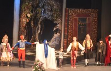 karlovo-zakriva-teatralniia-sezon-dva-385.jpg