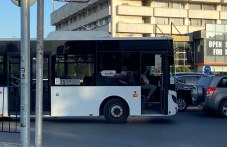 poreden-absurd-shofyor-avtobus-kara-753.jpg