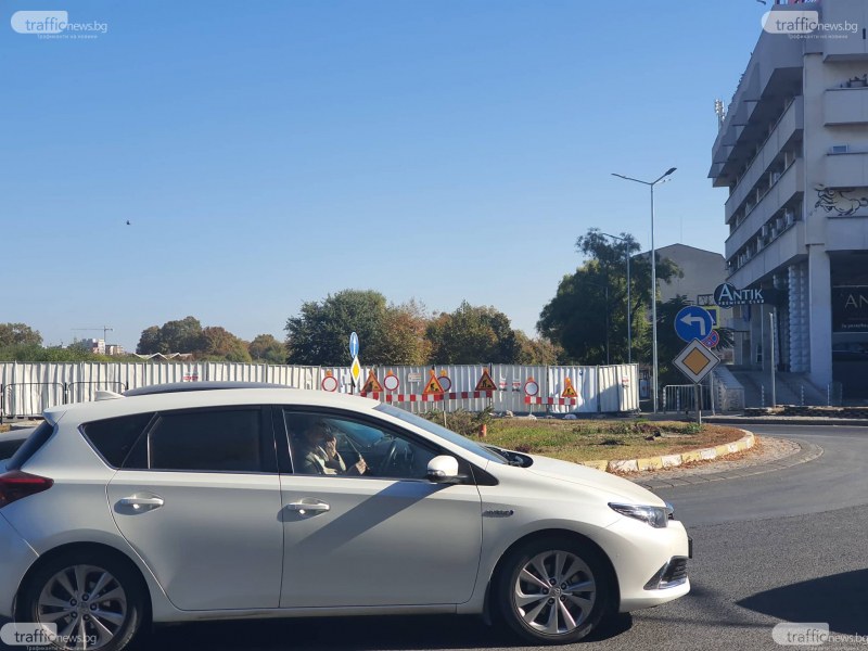 Обещанието да пуснат движението на Водната палата и към този момент не е изпълнено