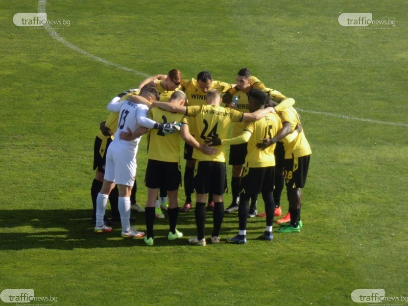 Ботев разгроми съименика си с 6:0