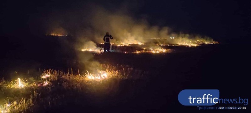 Пожар избухна до пистата на Авиобаза „Граф Игнатиево“