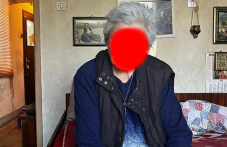 da-podadem-raka-baba-venetka-ima-nuzhda-555.png