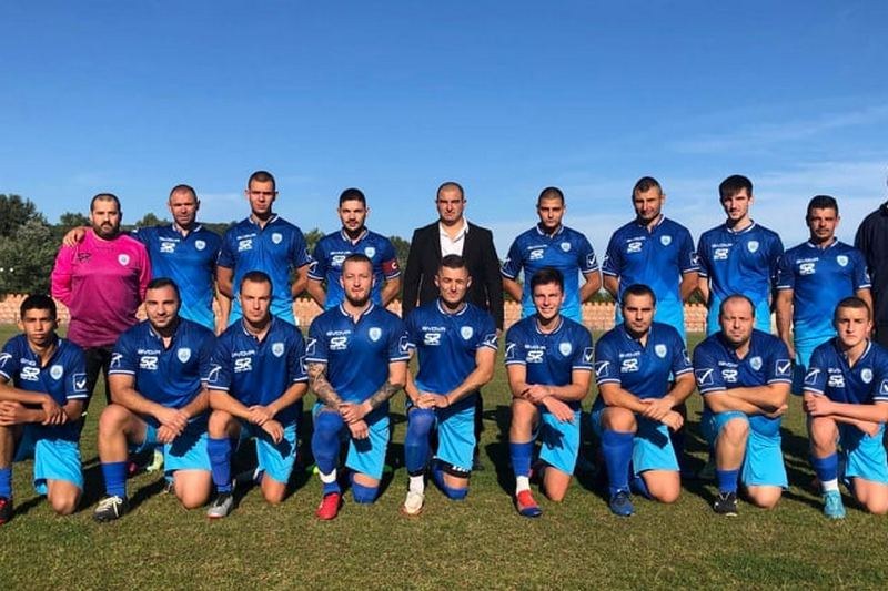 Футболният отбор на Хисаря е отново в топ три, търсят дарители