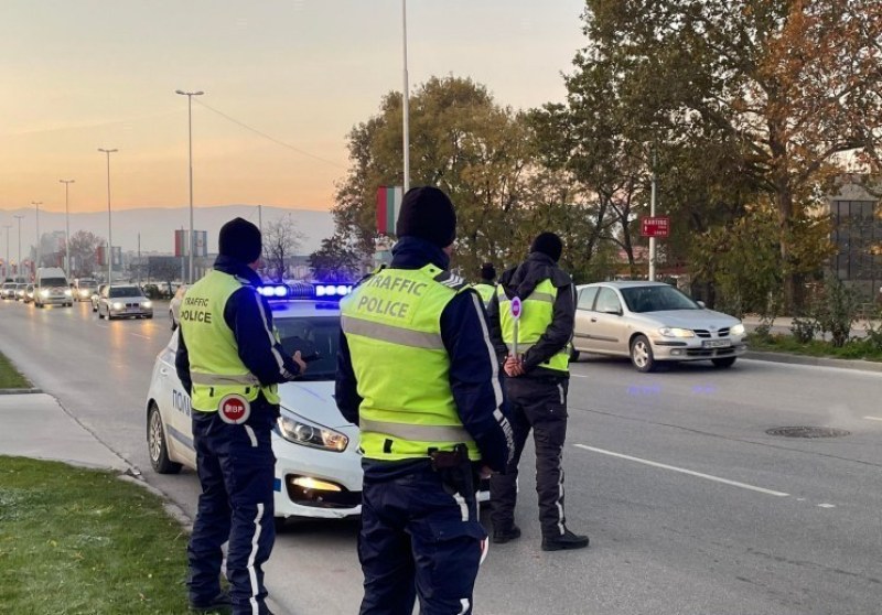 Дрогирани шофьори закопчаха в Пловдив и Раковски, в Хисаря - пияна жена