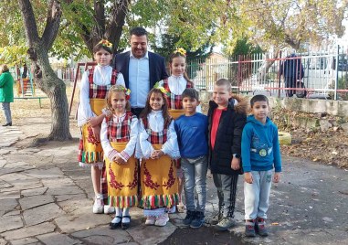 Още две нови площадки за игра ще радват децата в община „Родопи“