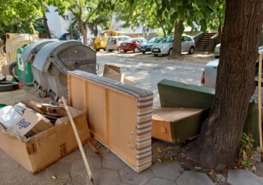 Събират едрогабаритни отпадъци от домакинствата в Асеновград