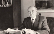 da-pochetem-pametta-pisatelia-pavel-498.png