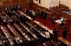 deputatite-othvarliha-vetoto-prezidenta-590.jpg