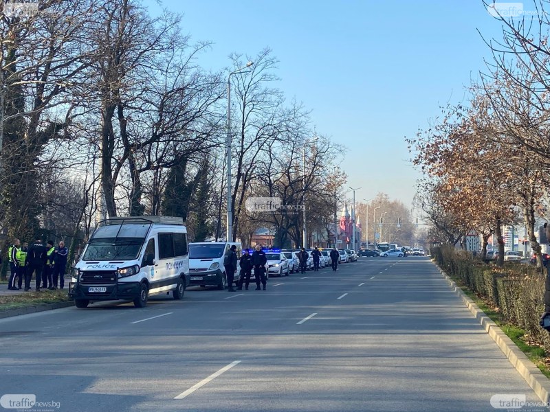 Полицаи тренираха в Пловдив как да спират мигрантския трафик