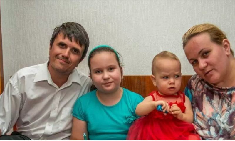 Георги, баща на две деца, има нужда от помощ, за да се лекува и да бъде със семейството си