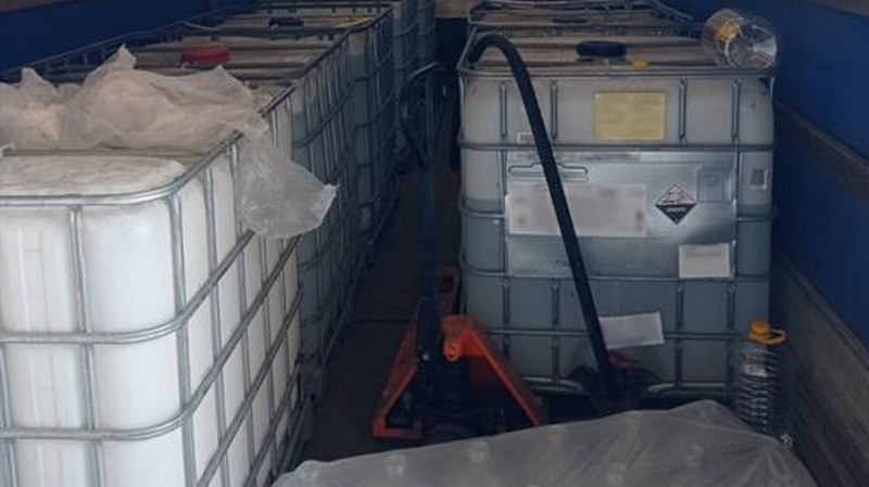 Откриха огромно количество нелегален алкохол в Пловдив