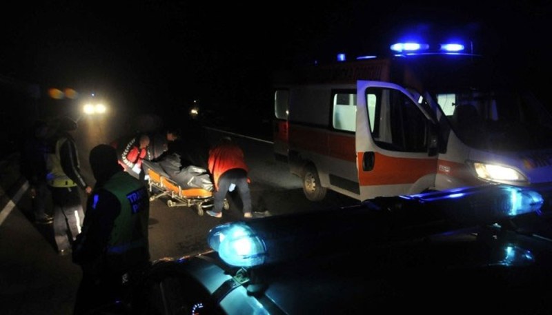 Катастрофа с пострадали стана край Цалапица, пътят е затворен