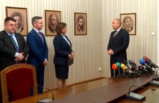 ninova-varna-tretiia-mandat-619.jpg