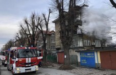 Жена пострада при пожар в Пловдив, евакуираха тийнейджър