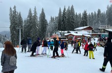 stotitsi-turisti-izpalniha-pamporovo-748.jpeg