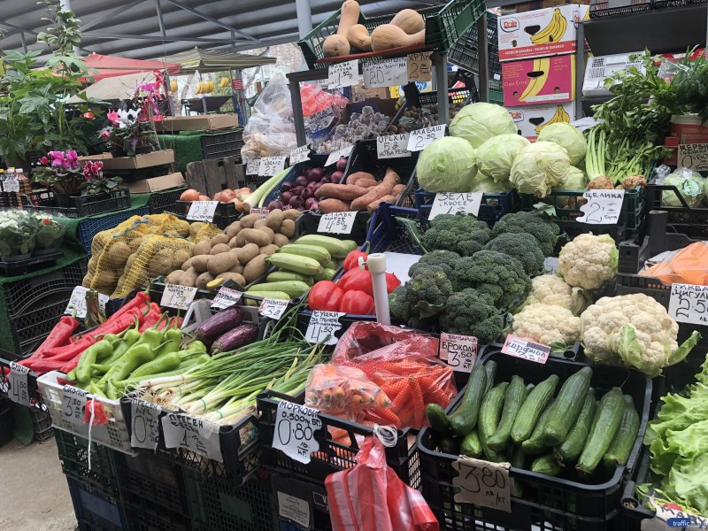 Търговци в Пловдивско прогнозират, че ще плащаме още по-скъпо за плодове и зеленчуци
