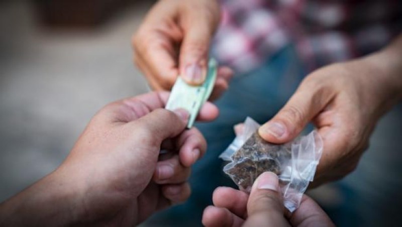 Асеновградчанин е зад решетките заради наркотици